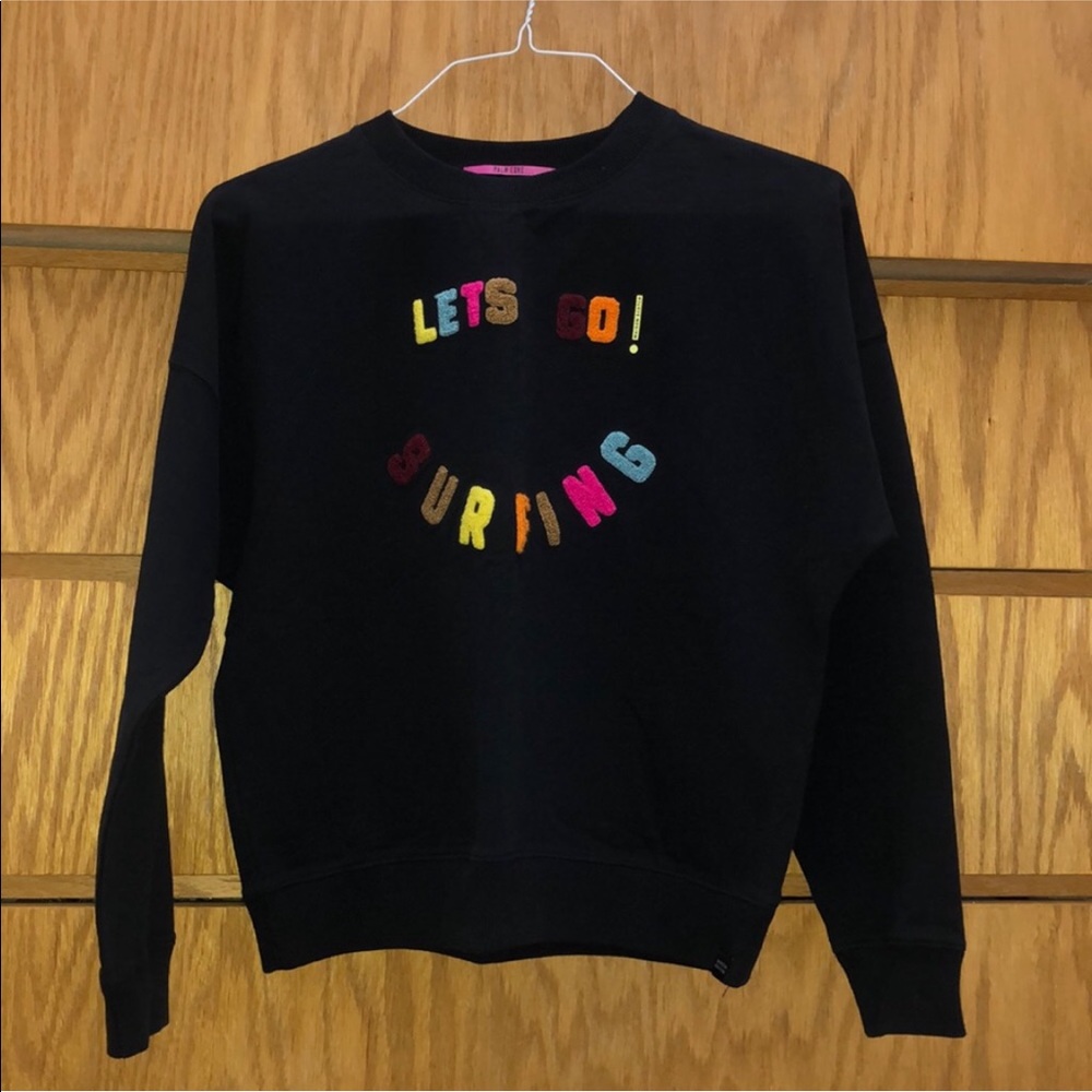 Let’s go surfing pullover